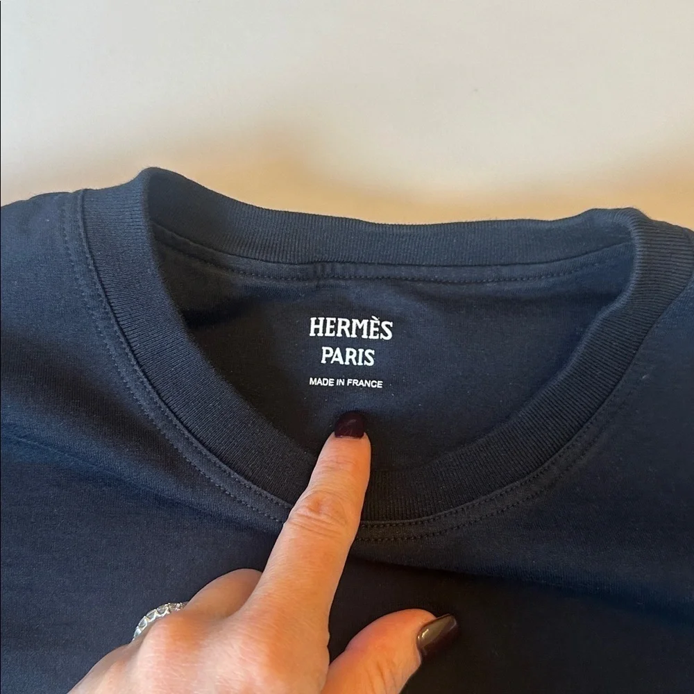Hermes embroidery pocket tshirt - Picture 4 of 7